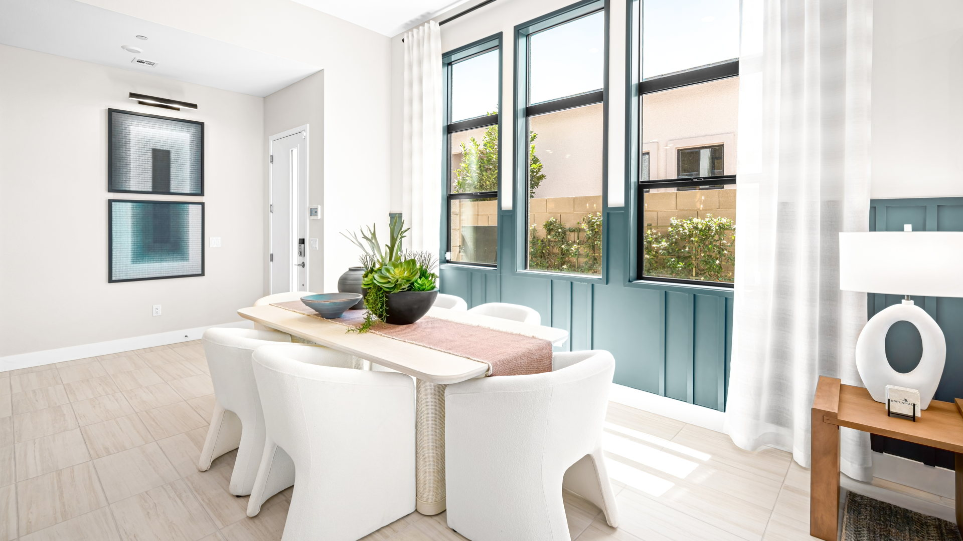 Villas at Esplanade — Dining Nook